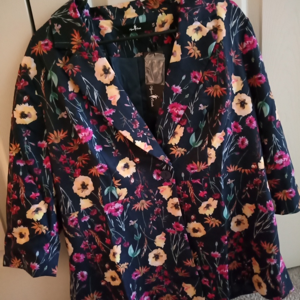 Women's Plus Size 3/4 SleeveFlo